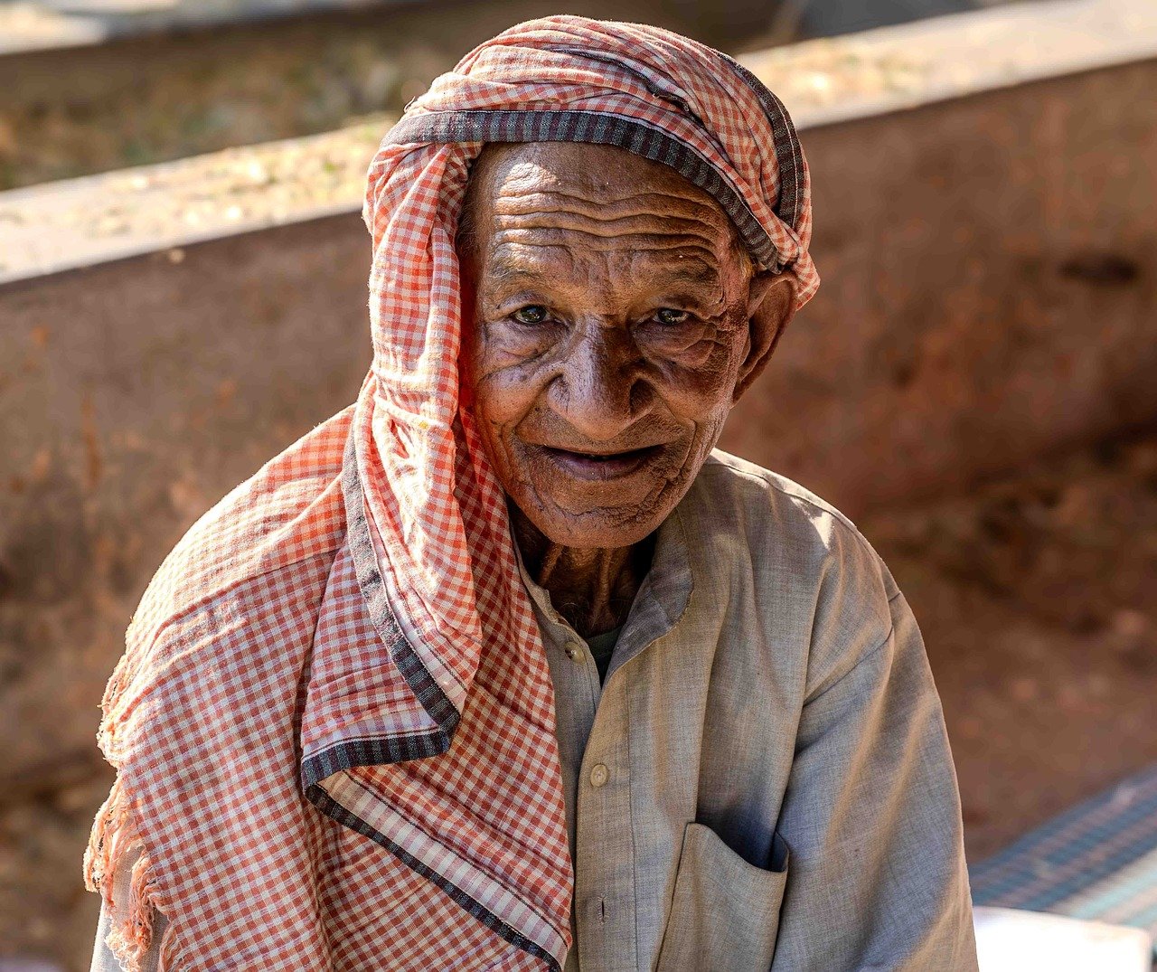 介護職の退職を引き止めるために知っておくべきポイントは？