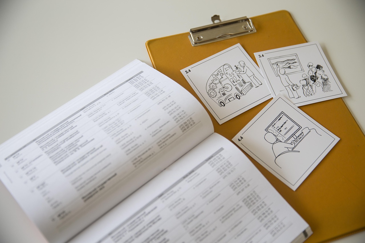 介護転職を考える際の相談相手は誰が最適？