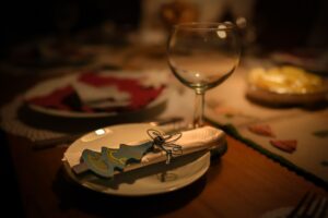 夜勤がきつい介護職の乗り越え方は？